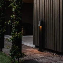 QAZQA Industriële Staande Buitenlamp Zwart IP44 - Femke -Tuinwinkel 10494680